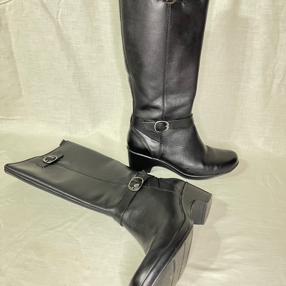Clarks Malia Poplar tall boot